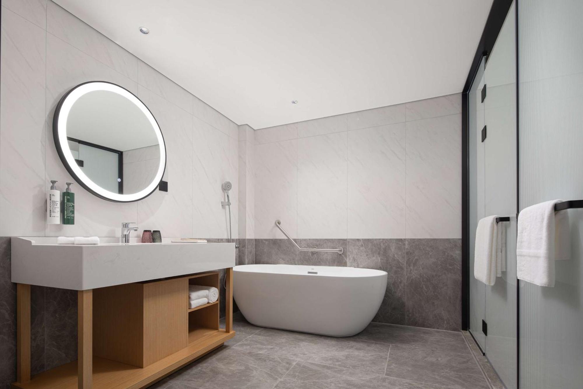 Hilton Garden Inn Chengde Mountain Resort Εξωτερικό φωτογραφία