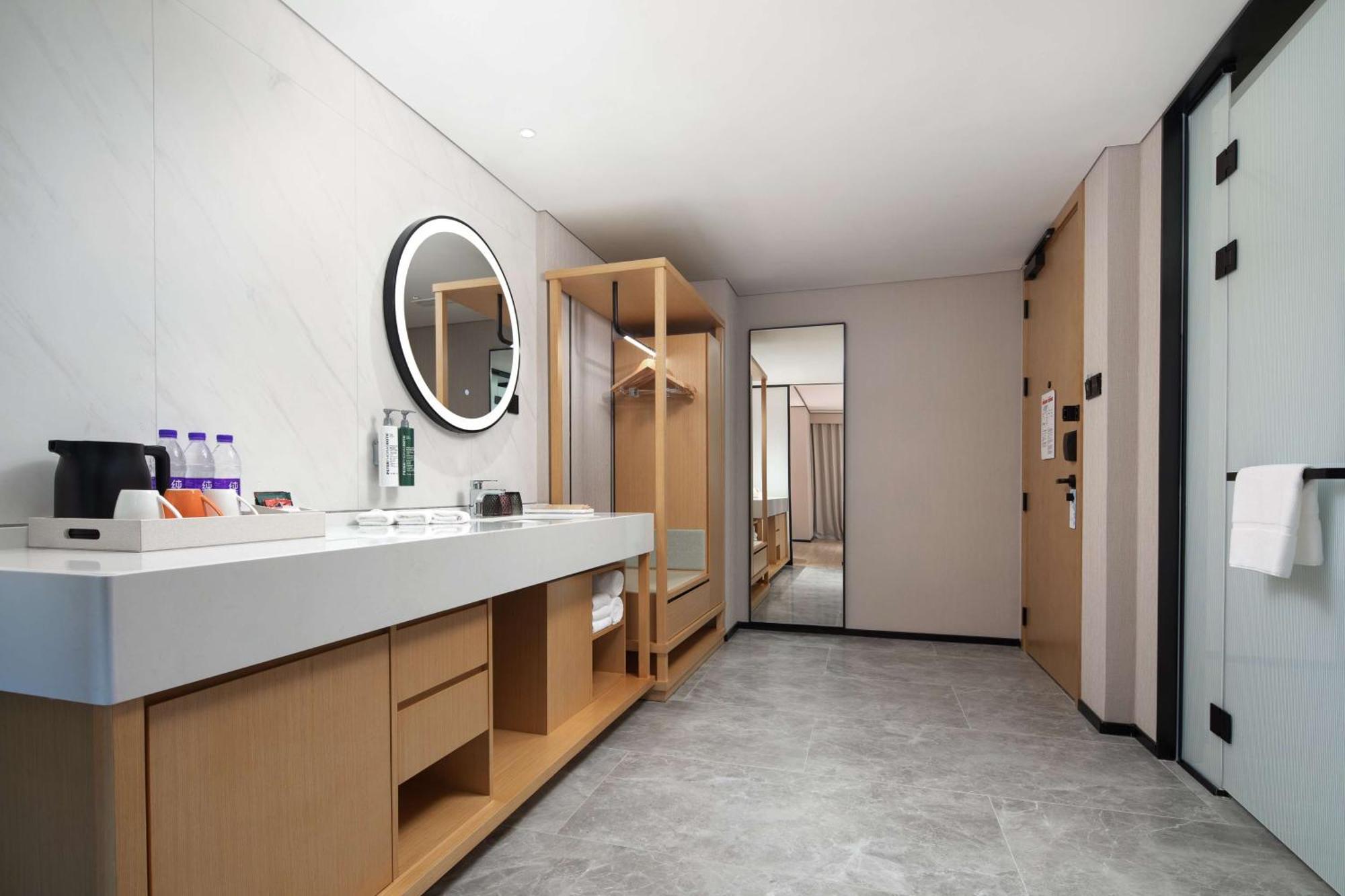 Hilton Garden Inn Chengde Mountain Resort Εξωτερικό φωτογραφία